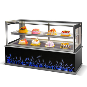 Angle droit vitrine patisserie